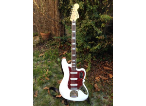 Squier Vintage Modified Bass VI (92151)