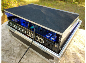 Pioneer DJM 5000 table de mixage DJ + Flight Case XLR JACK déco LED (2)