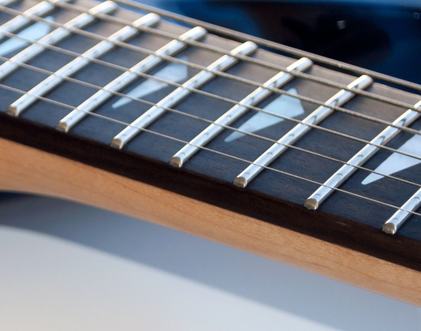 Stone Guitar Company Revenge Custom 2017 : 7a10cb b77047be984b4eba88dc0c45ab438a57 mv2