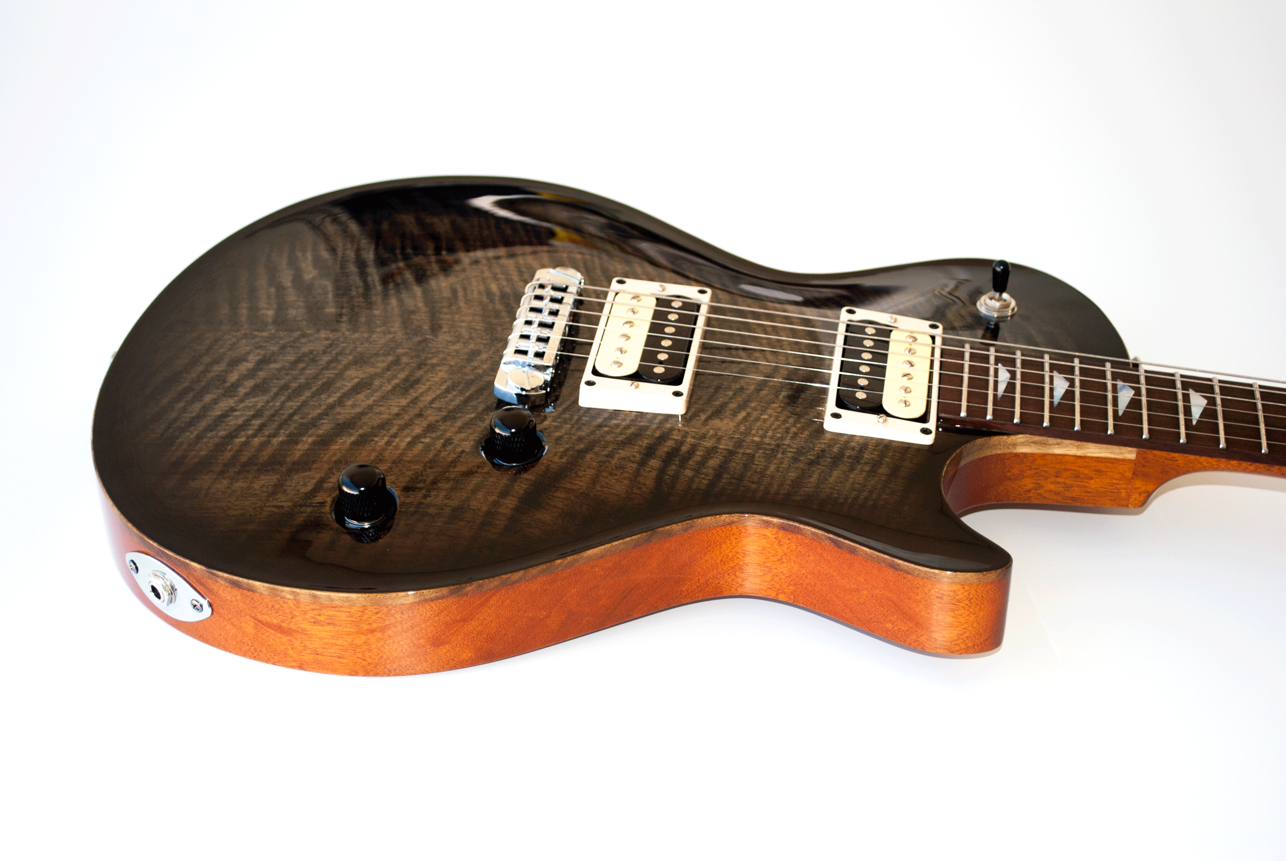 Stone Guitar Company Liberty Pro 2017 : 7a10cb 8d3b274347f24a42b5a3025f85c918ea mv2 d 2500 1674 s 2