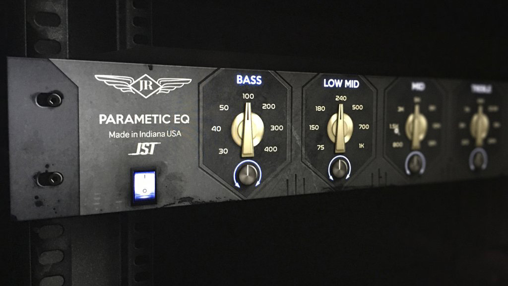 EQ JR PHOTO 1024x1024