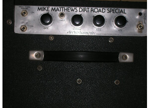 Electro-Harmonix Mike Matthews Dirt Road Special (52995)