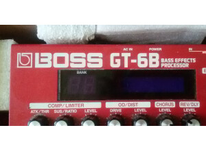 Boss GT-6B (22590)