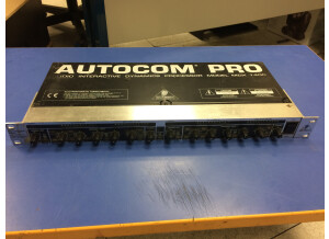 Behringer Autocom Pro MDX1400 (41346)