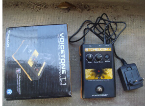 TC-Helicon VoiceTone T1 (91873)