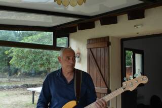 Squier Vintage Modified Precision Bass
