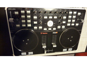 Vestax VCI-300 (95612)