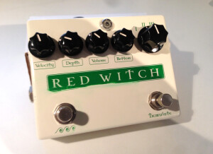 Red Witch Pentavocal