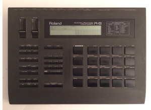 Roland R-8 (86823)