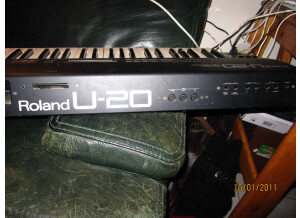 Roland U-20 (11107)