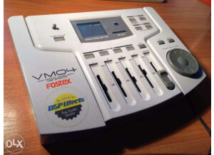 Fostex VMo4 4ch digital mixer with dsp effects