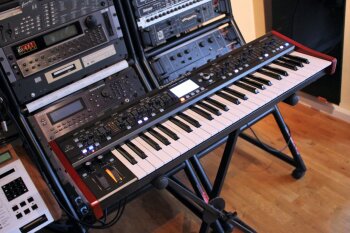 Behringer DeepMind12 : Behringer DeepMind12 (51450) Behringer DeepMind12 : Behringer DeepMind12 (51450)