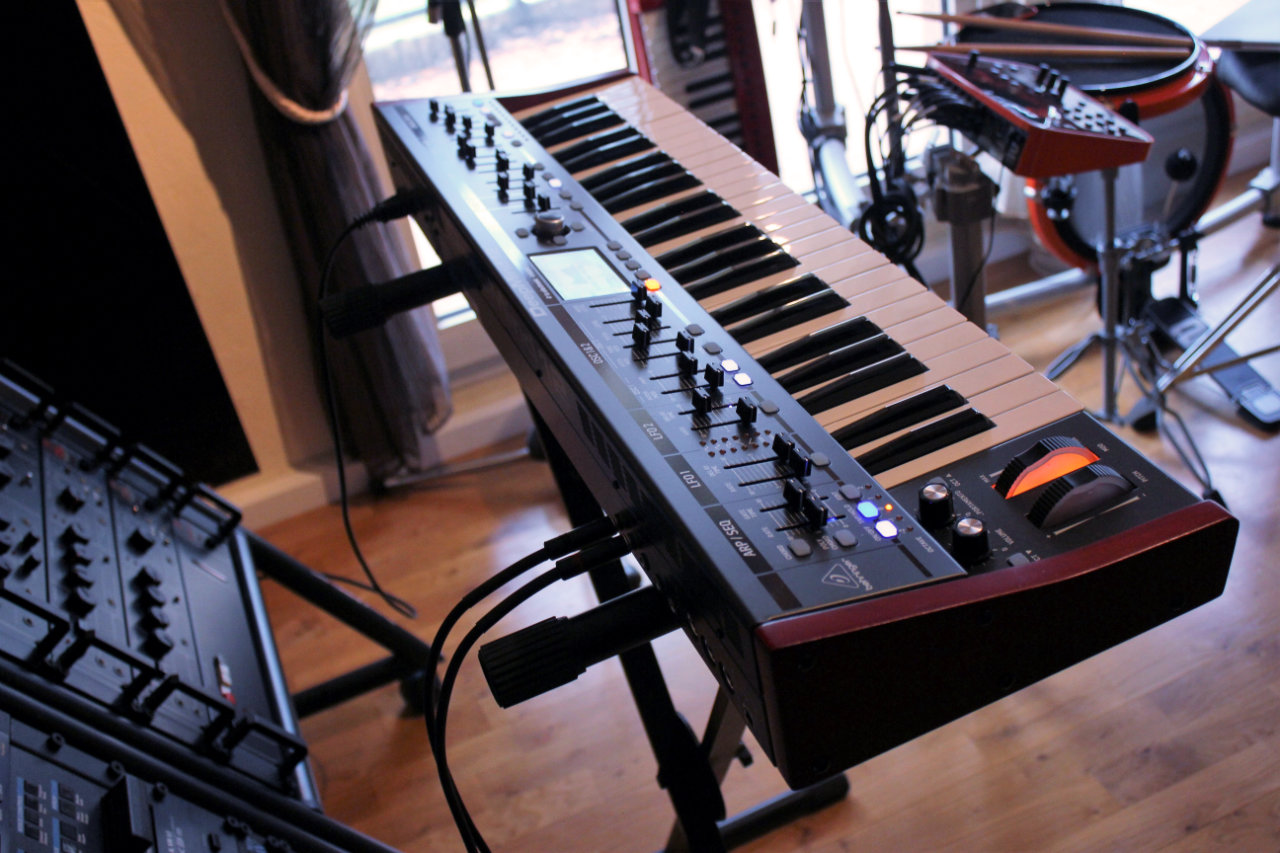 Behringer DeepMind12 : Behringer DeepMind12 (23596)