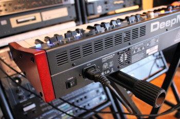 Behringer DeepMind12 : Behringer DeepMind12 (64900) Behringer DeepMind12 : Behringer DeepMind12 (64900)