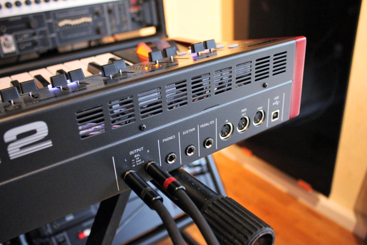 Behringer DeepMind12 : Behringer DeepMind12 (55970)