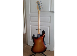 Fender Road Worn '60s Jazz Bass (87214)