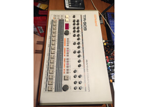 Roland TR-909 (96848)