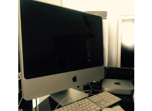 Apple iMac 20 pouces Core 2 Duo 2,4 gHz  (87071)