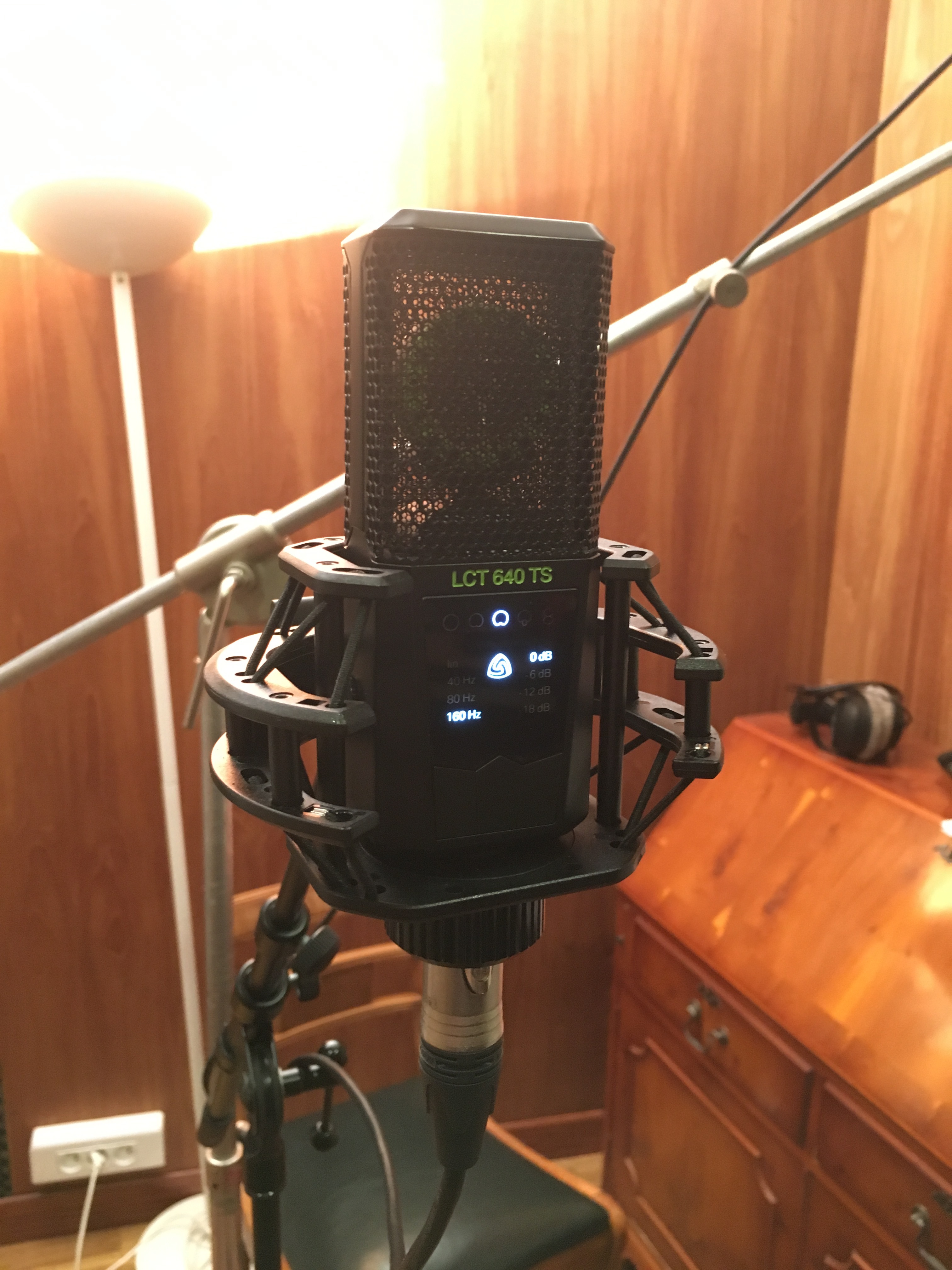 Lewitt LCT 640 TS : 3_Lewitt Front 1