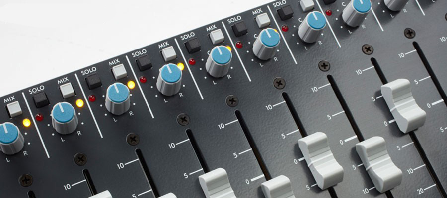 Speck Electronics via Fader 16 + Mix : Speck Electronics via Fader 16 + Mix (58029)