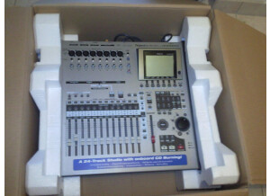 Roland VS-2400 CD (77892)