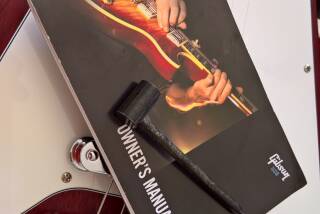 Gibson Flying V Faded