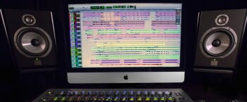 Ecoute critique Ecoute critique