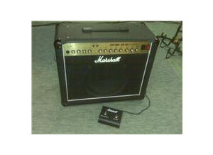 Marshall JCM 2000 DSL401