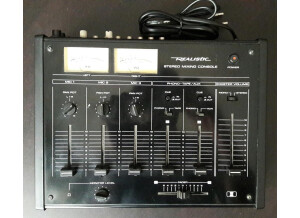 Realistic 32-1200B (67220)