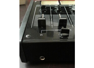 Realistic 32-1200B (40172)