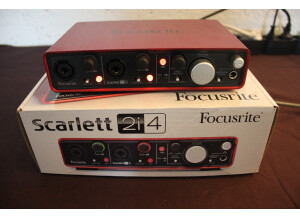Focusrite Scarlett 2i4 (61323)
