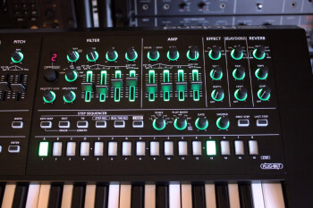 Roland SYSTEM-8 : Roland SYSTEM-8 (27578) Roland SYSTEM-8 : Roland SYSTEM-8 (27578)