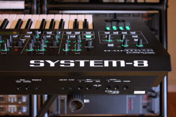 Roland SYSTEM-8 : System 8 2tof 17.JPG Roland SYSTEM-8 : System 8 2tof 17.JPG