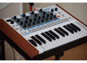 Akai Timbre Wolf (5195)