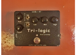 Xotic Effects Tri-logic bass Preamp