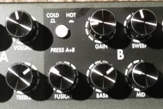 Two Notes Audio Engineering Le Bass