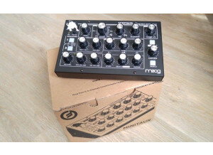 Moog Music Minitaur (67678)