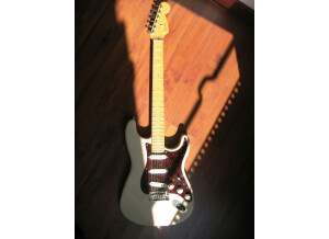 Fender Charcoal Frost Metallic John Mayer 100 limited