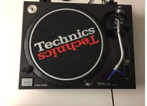 Technics SL-1210 MK2 (15455)