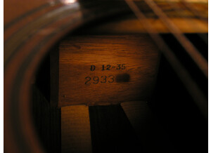 Gibson B25-N (35478)