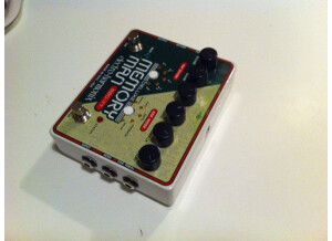 Electro-Harmonix Deluxe Memory Man 550-TT (37017)