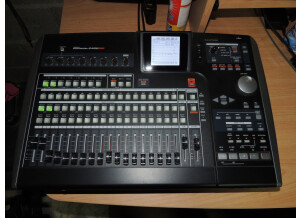 Tascam Portastudio 2488neo (56368)