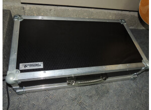 Swan Flight Single Level Guitar Pedal Board Case Size 3 (20497)