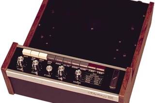 Roland TR-33