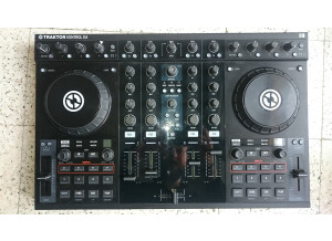 1489998101887946630892