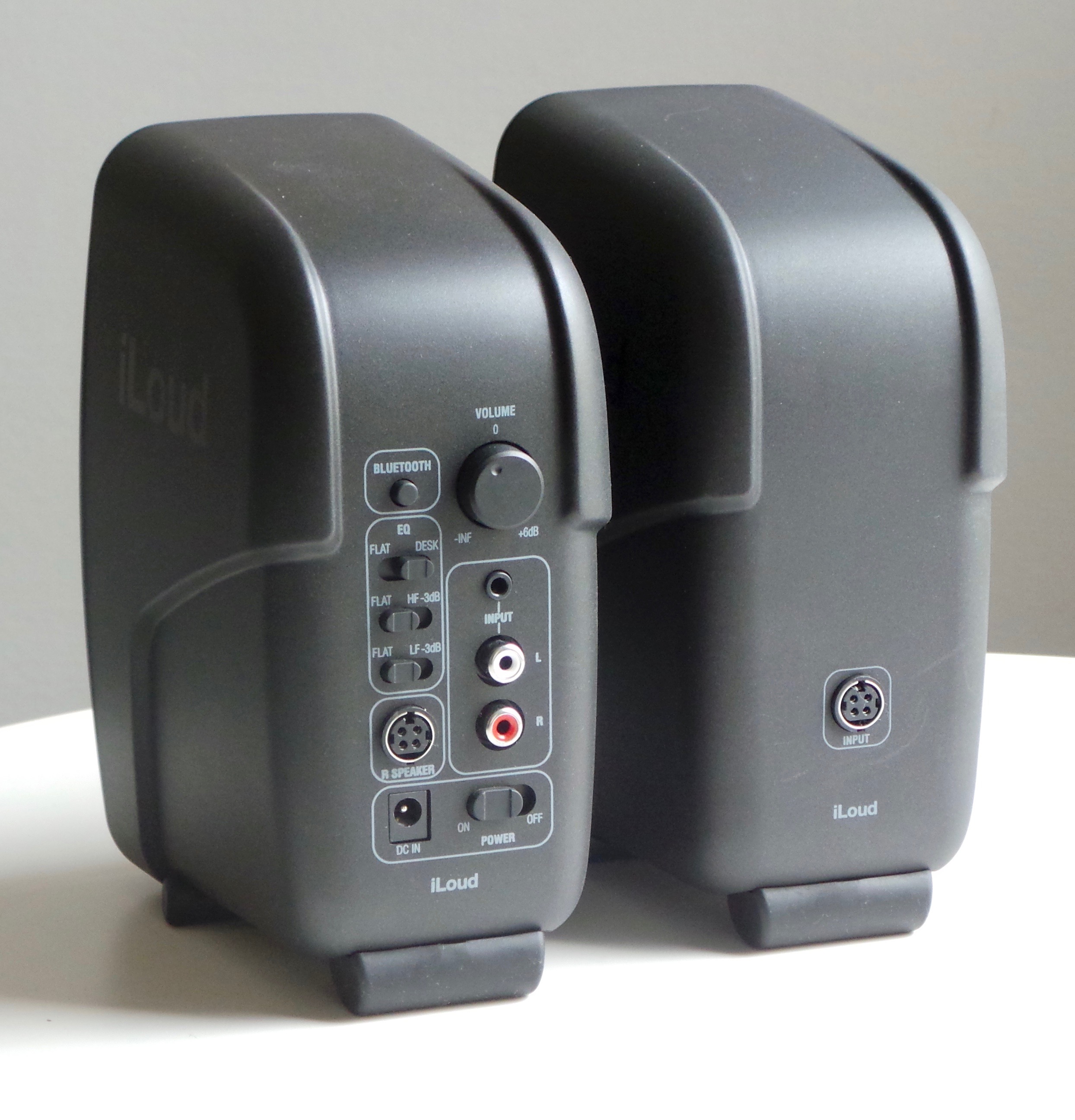 IK Multimedia iLoud Micro Monitor : iLoud Micro Monitor2