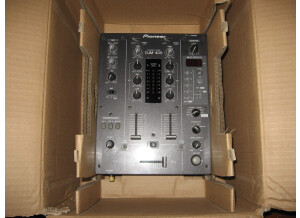 Pioneer DJM-400 (54333)