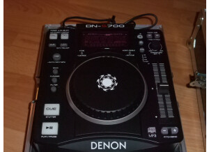 Denon DJ DN-S700 (7621)