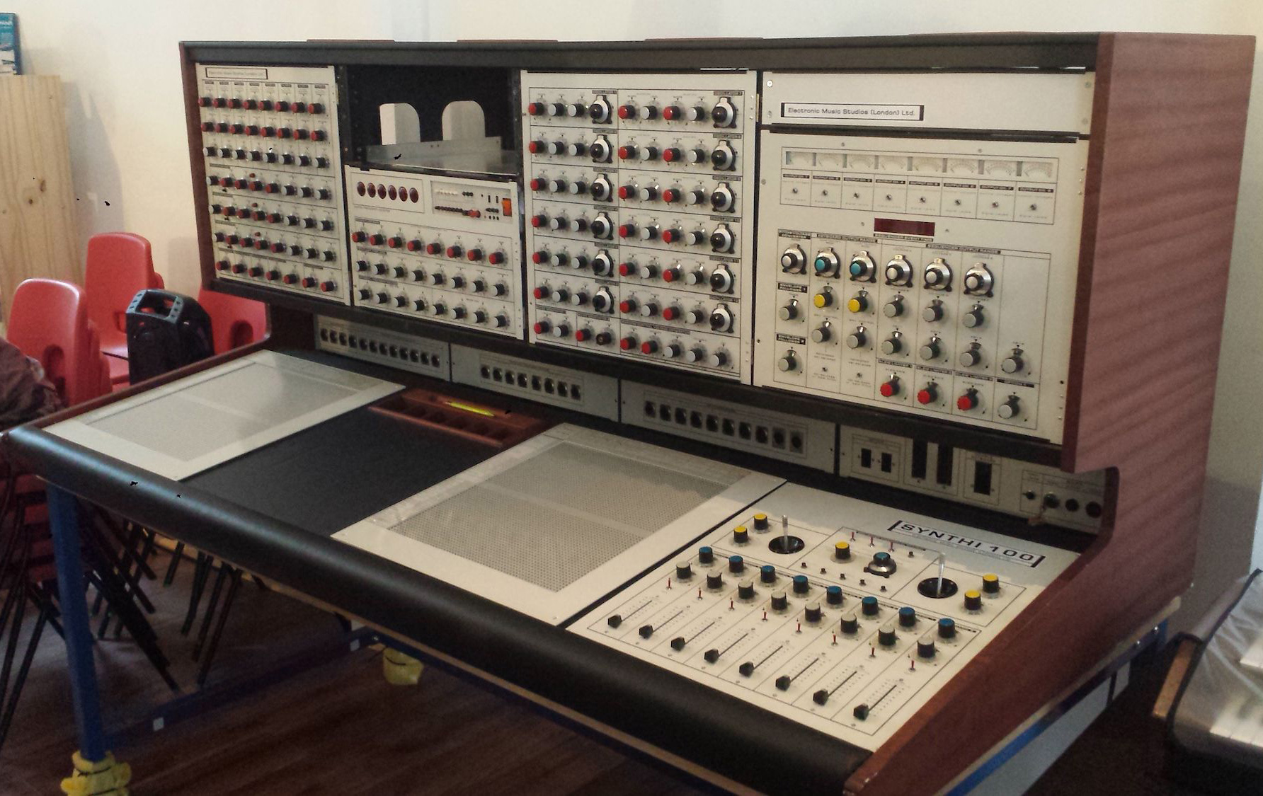 synthi 100