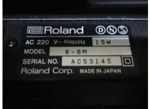 Roland R-8M (45072)